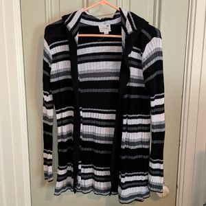 EUC Women's cardigan